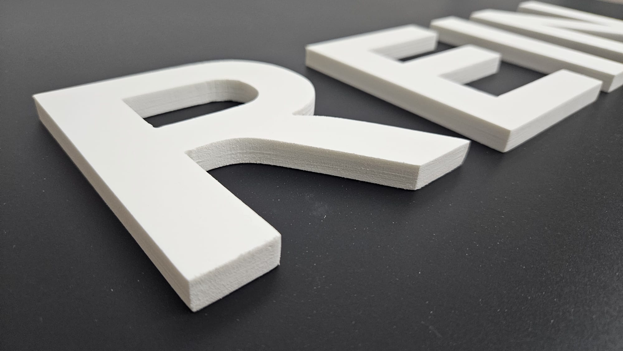 Lettere 3D in Forex Bianco Naturale